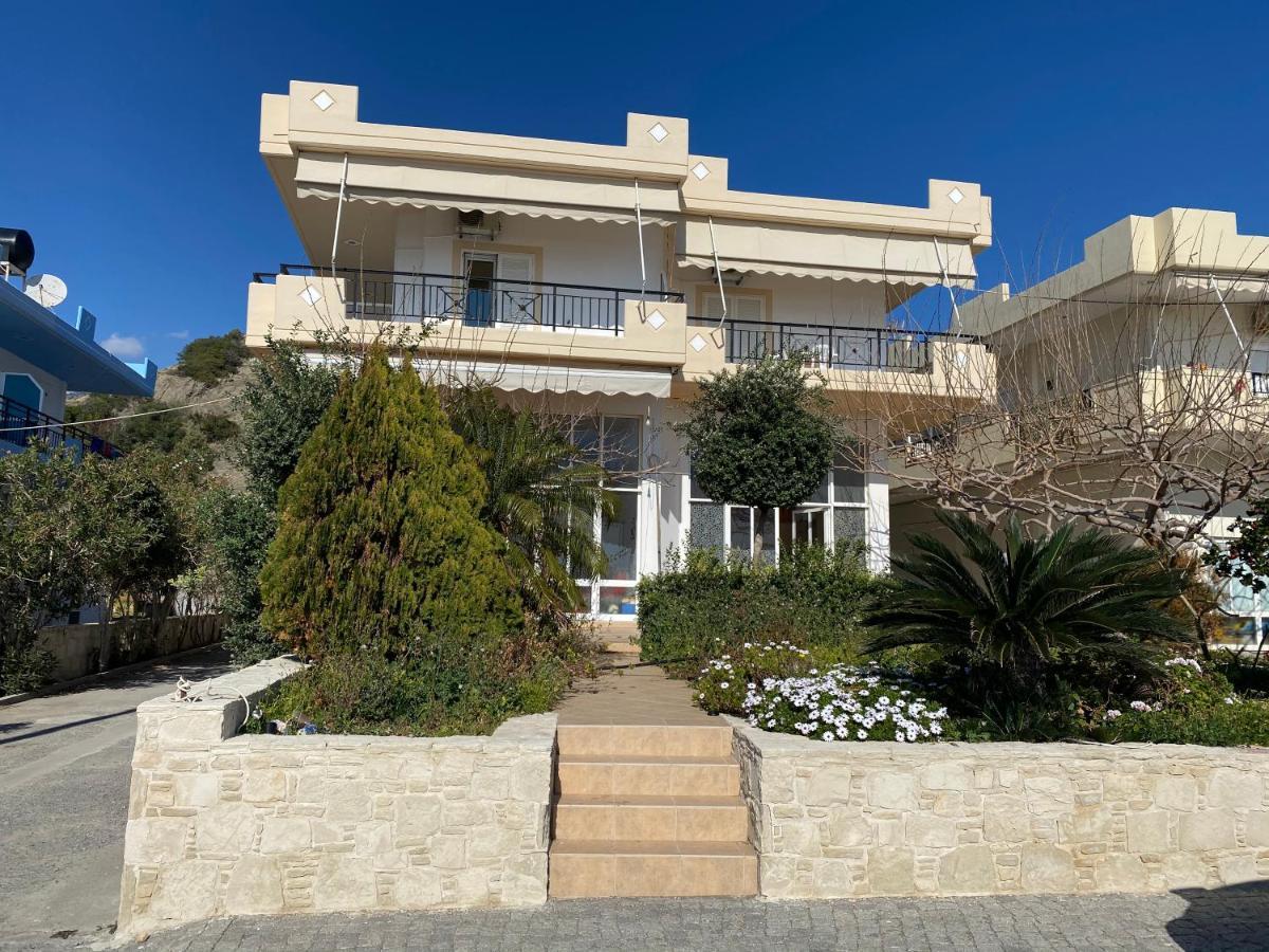 Sindonia Beach Apartment'S Psari Forada Bagian luar foto