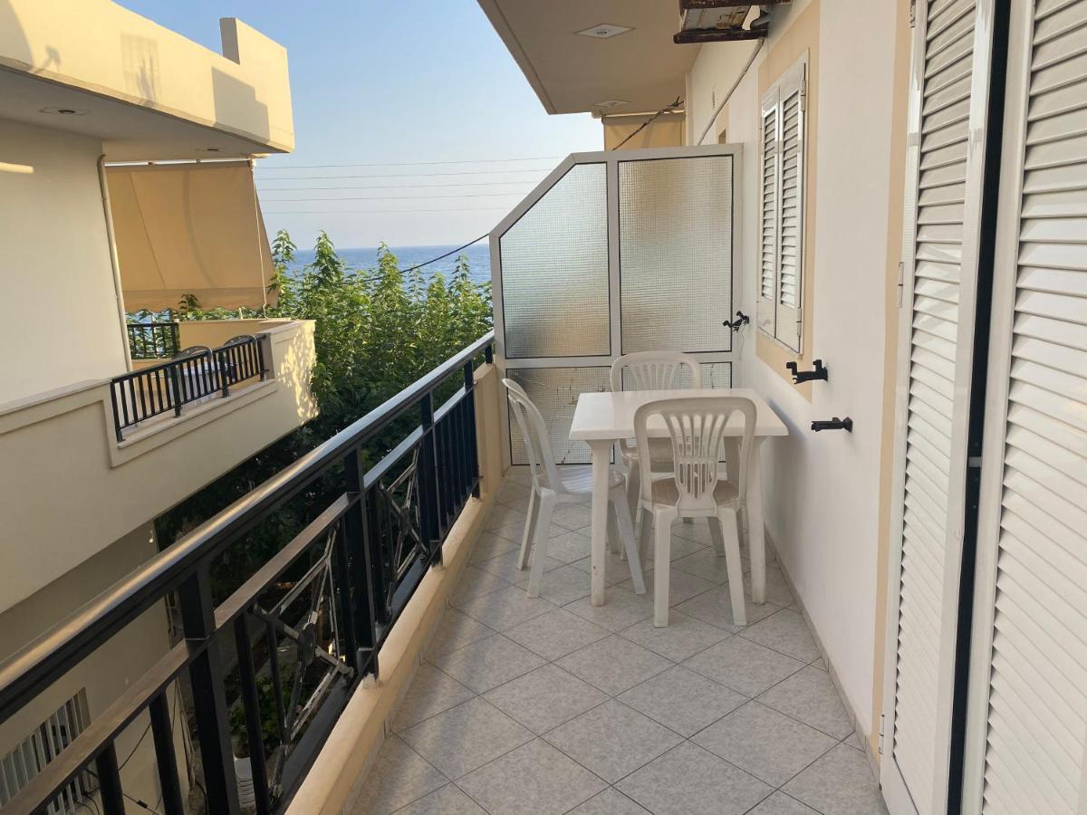 Sindonia Beach Apartment'S Psari Forada Bagian luar foto