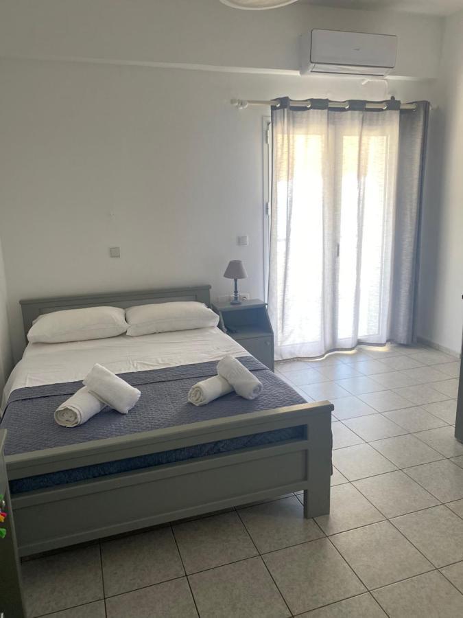 Sindonia Beach Apartment'S Psari Forada Bagian luar foto