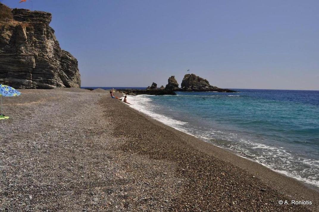 Sindonia Beach Apartment'S Psari Forada Bagian luar foto
